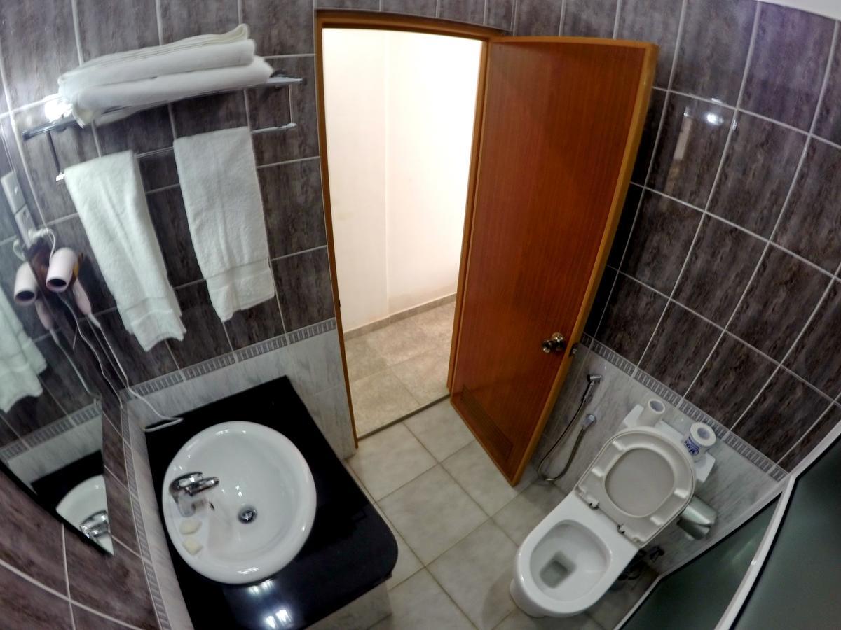 אמבלנגודה Ramon Beach Resort מראה חיצוני תמונה